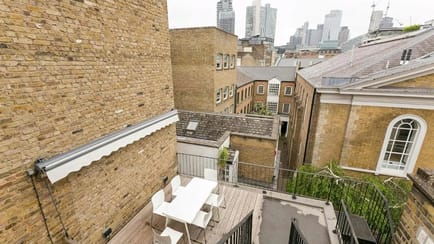 Image 11 of Sub800 Managed (3,027 - 3,027 sqft) - 326-328 Old Street, London, UK