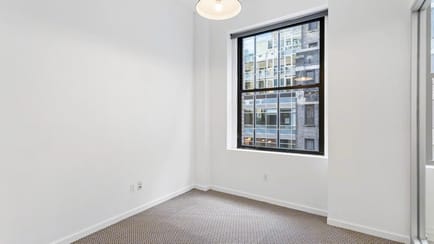 Image 3 of Sub800 Managed (3,026 - 3,026 sqft) - 225 West 35th Street, New York, NY, USA