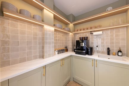 Image 17 of Spacemade (Managed 163 - 361 sqft) - Elmtree - 50 Queen Anne Street, W1G 8HJ - Marylebone
