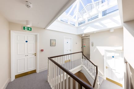 Image 23 of Spacemade (Managed 163 - 361 sqft) - Elmtree - 50 Queen Anne Street, W1G 8HJ - Marylebone