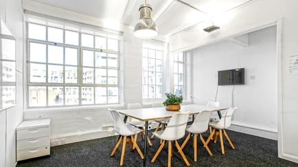 Image 2 of Workthere (Managed 1,790 sqft) - 31 Great Sutton Street, EC1V 0NA - Farringdon