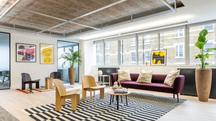 Image 5 of CBRE (Managed 3,969 - 3,980 sqft) - Elm Yard - 13-16 Elm Street, WC1X 0BJ - Farringdon