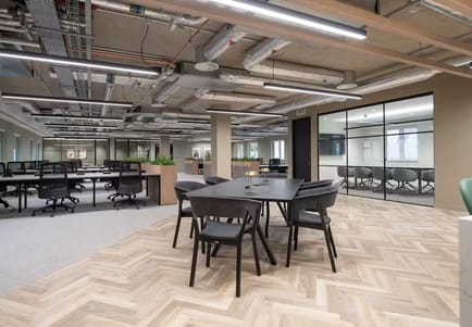 Image 2 of BASE (Managed 3,331 - 4,488 sqft) - 49 Southwark Bridge Road, SE1 9HH - Southwark