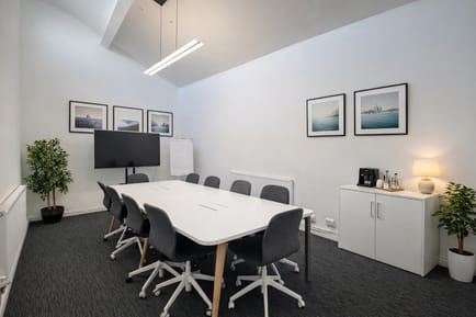 Image 3 of Workzhouse Ltd - Workz House - 15 Falcon Road, SW11 2PJ - Battersea