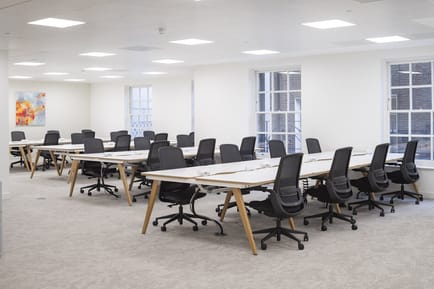 Image 3 of Sub800 Managed (2,186 - 2,186 sqft) - 42 Trinity Square, London, UK