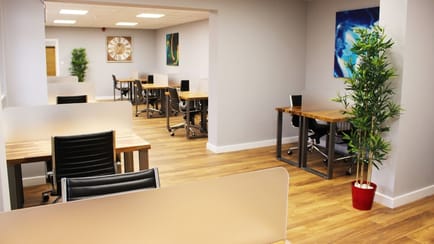 Image 2 of Exeid (Managed 200 - 650 Sqft) - 11 Oak Street, NG5 2AT - Nottingham