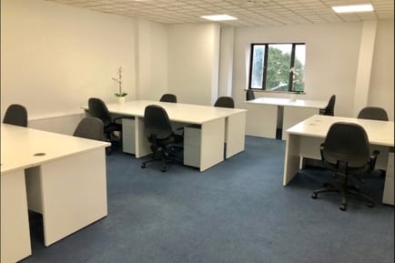 Image 1 of AMV Business Centres - Uxbridge House - 460-466 Uxbridge Road, UB4 0SD - Hayes