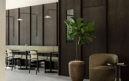 Image 10 of Signature - Unter den Linden 40