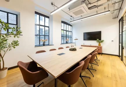 Image 4 of BASE (Managed 1,458 Sqft) - Coachworks - 7-10 Charlotte Mews, W1T 4EA - Goodge Street