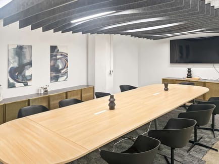 Image 3 of Regus - 150 Bay Street