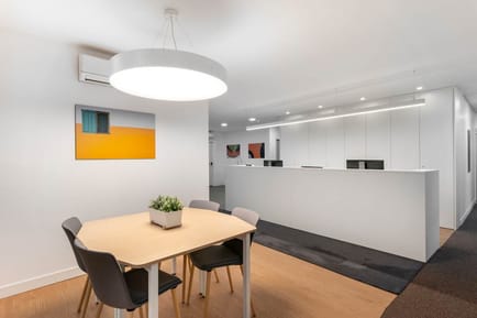 Image 2 of Regus - Boavista, Praça Mouzinho de Albuquerque N. 113,5º Andar