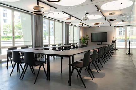 Image 2 of The Office Operators - Augustus Platz 1-4