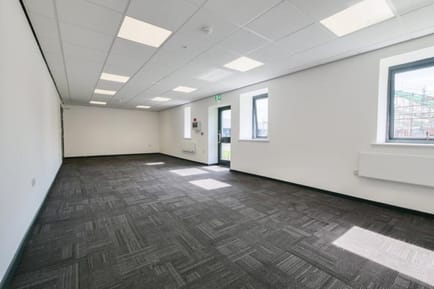 Image 2 of BizSpace (Managed 236 - 350 sqft) - Chalcroft Business Park - Burnetts Lane, SO30 2PA - West End