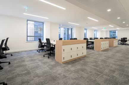Image 2 of Rubix (Managed 2,492 sqft) - 35 King Street, WC2E 8SB - Bank