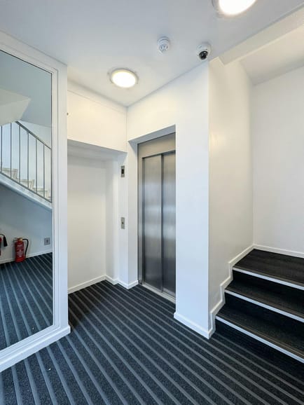 Image 16 of Sub800 Managed (1,350 - 1,350 sqft) - 1 Bell Street, London, UK