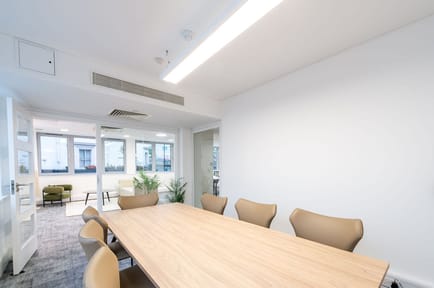 Image 6 of Sub800 Managed (1,350 - 1,350 sqft) - 1 Bell Street, London, UK