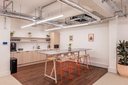 Image 9 of Workthere (Managed 932 - 2,422 sqft) - Thirty One Alfred Place, WC1E 7DP - Goodge Street