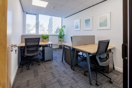Image 2 of Chadwick Business Centres Limited - Eastgate House - 35-43 Newport Road, CF24 0AB - Cardiff