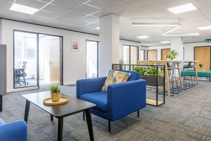Image 5 of Chadwick Business Centres Limited - Eastgate House - 35-43 Newport Road, CF24 0AB - Cardiff