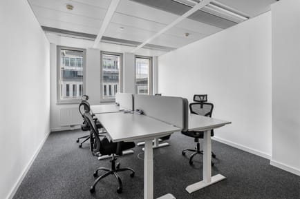 Image 2 of Andys.cc - 14 Wagenseilgasse, 1120 - Vienna