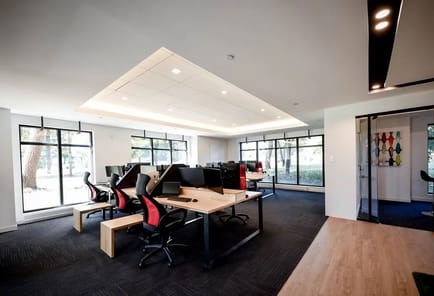 Image 2 of 2727 Coworking - 2727 Saint-Patrick St, H3K 0A8 - Montreal