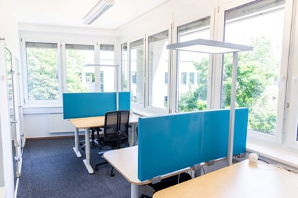 Image 2 of Andys.cc - 125 Anton-Baumgartner-Strasse, 1230 - Vienna