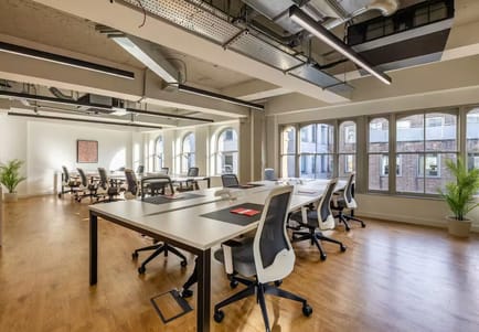 Image 3 of BASE (Managed 2,335 - 2,509 sqft) - 8-9 Well Court, EC4M 9DN - Bank