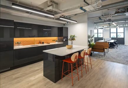 Image 3 of BASE (Managed 3,438 - 4,020 Sqft) - 4 Chiswell Street, EC1Y 4UP - Moorgate