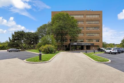 Image 5 of Boxer Workstyle - 2340 S Arlington Heights Rd, 60005 - Arlington Heights