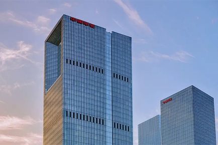 Image 2 of MFG - Lizhe Ping An Financial Center Intersection of Luotuo Bay Street and Jinze West Road - Beijing