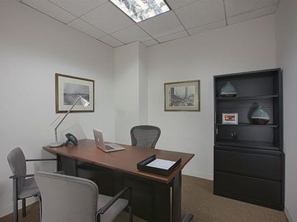 Image 5 of Regus- South Calvert Street, Baltimore - MD