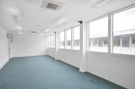 Image 7 of Workspace (Managed 317 - 1,060 sqft) - Q West - Great West Road, TW8 - Brentford
