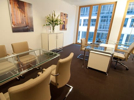 Image 4 of Regus - Neuer Wall 80 - Hamburg