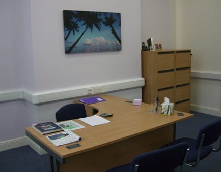 Image 12 of Warlies Park House - Horseshoe Hill, EN9 - Waltham Abbey