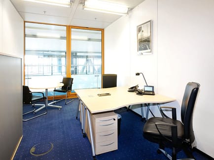 Image 3 of Regus - Stadttor, 40219 - Dusseldorf