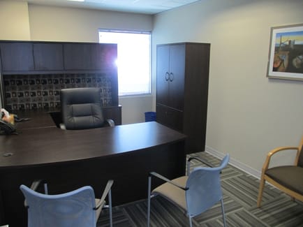 Image 3 of Smart Executive Centre Inc -1925-Eighteenth Ave NE - Calgary - AB