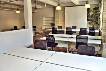 Image 2 of The Brew by Rent 24 - Larna House - Commercial Street, E1 - Shoreditch (Shared Office Space & Private Offices)