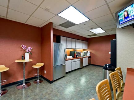 Image 11 of Regus - Brentwood Center - 11601 Wilshire Boulevard - Los Angeles - CA