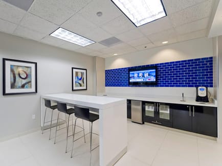 Image 12 of Regus - US Bank Plaza Center - Sacramento