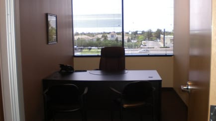 Image 2 of Plaza Executive Suites - Union Hills Corporate Center - 18444 N 25th Ave - Phoenix - AZ
