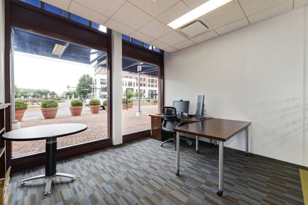 Image 6 of Carr Workplaces - 1765 Duke Street Center - Alexandria - VA