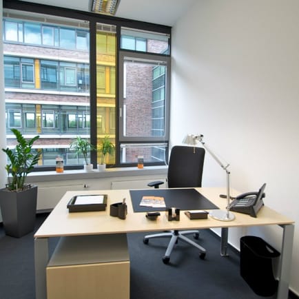 Image 4 of Plug and Work (Regus) - Hanauer Landstrasse - Frankfurt