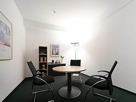 Image 3 of Regus - 7 Kossuth Lajos Street - Budapest