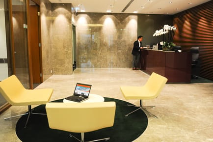Image 4 of Compass Offices - Cheung Kong Center - 2 Queen's Road Central -  Central - Hong Kong