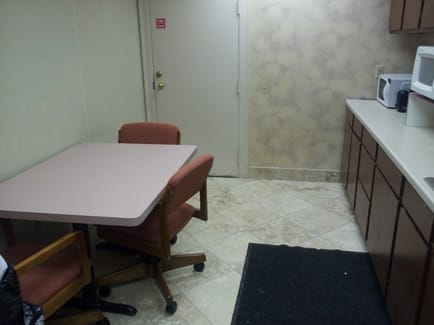 Image 7 of Macomb Office Suites and Virtual Business Center - Hayes Road - Clinton Township - MI