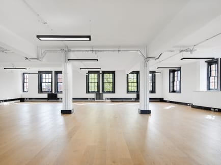 Image 3 of Workspace - (Kennington Park) Lincoln House - 1 -3 Brixton Road, SW9 - Oval (Office, Studio)
