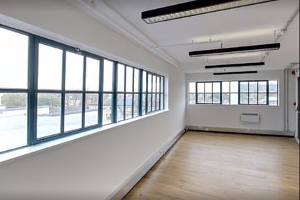 Image 2 of Workspace - Parkhall Business Centre - 40 Martell Road, SE21 - West Dulwich (Light industrial, Office)