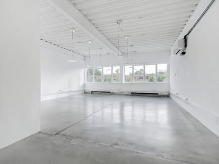 Image 15 of Workspace (Managed 281 - 1,356 sqft) - Westbourne Studios - Acklam Road, W10 - Ladbroke Grove (Office, Studio)