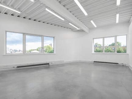 Image 16 of Workspace (Managed 281 - 1,356 sqft) - Westbourne Studios - Acklam Road, W10 - Ladbroke Grove (Office, Studio)