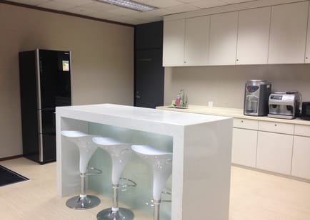 Image 9 of Aegean Business Center - Oxford House - Taikoo Place - King's Road - Quarry Bay - Hong Kong